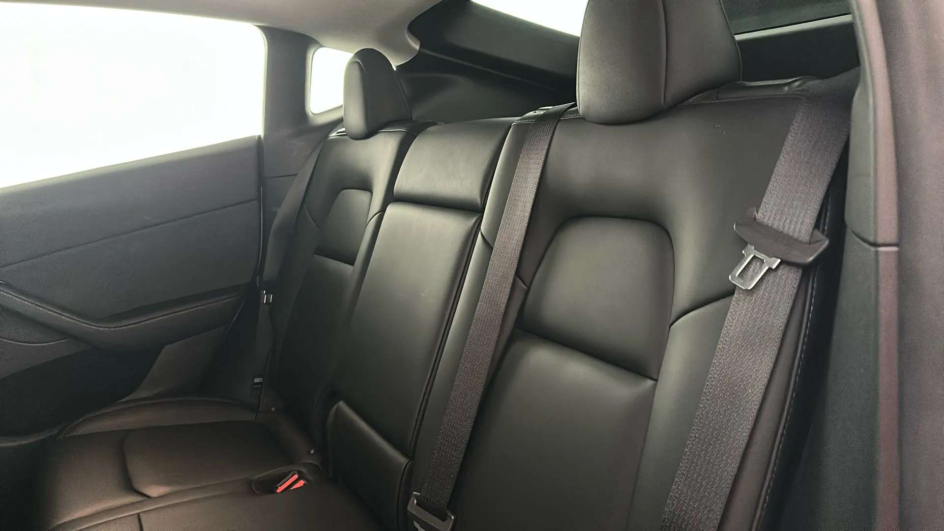 2023 TESLA MODEL Y 2023 TESLA MODEL Y