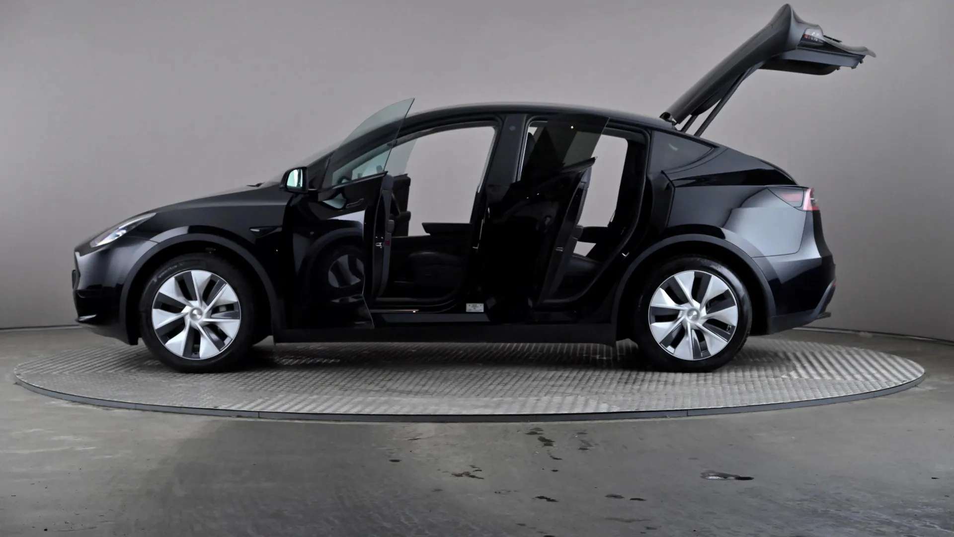 2023 TESLA MODEL Y 2023 TESLA MODEL Y