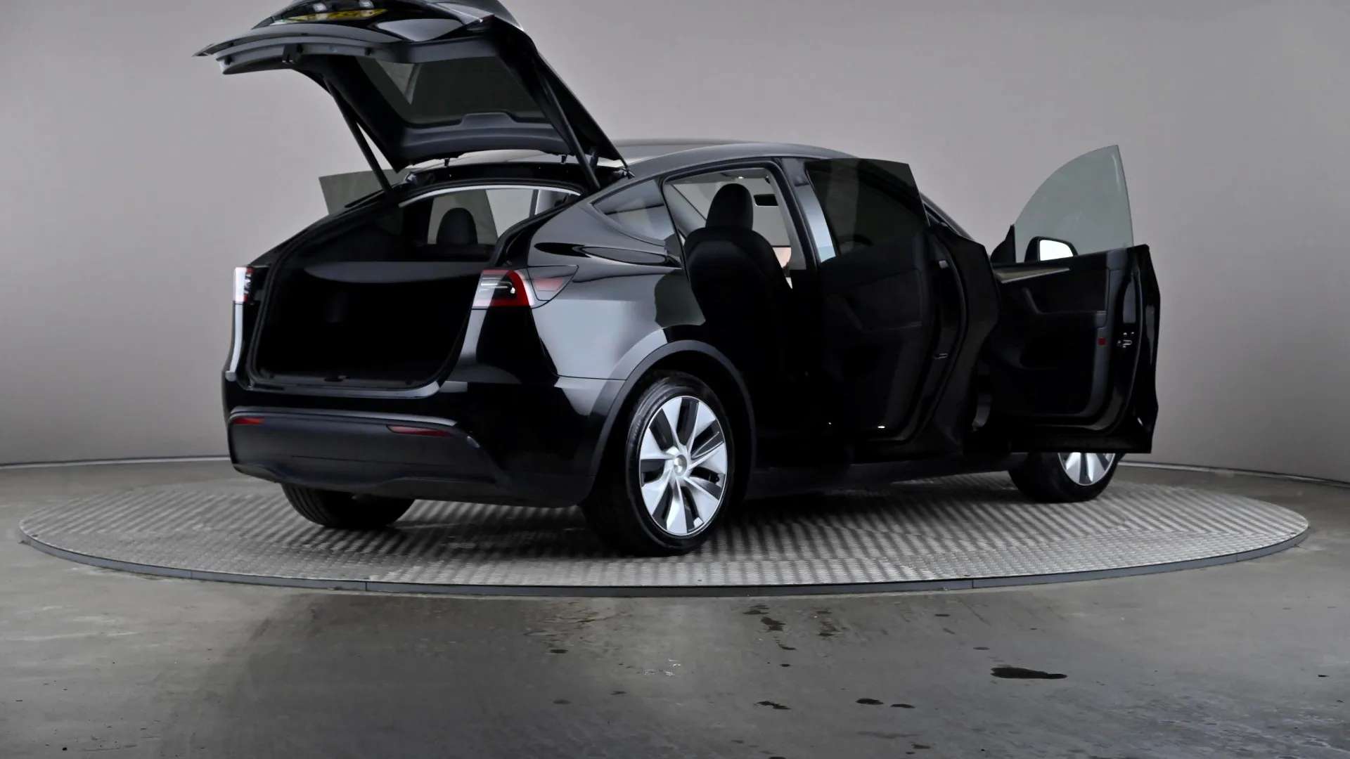 2023 TESLA MODEL Y 2023 TESLA MODEL Y