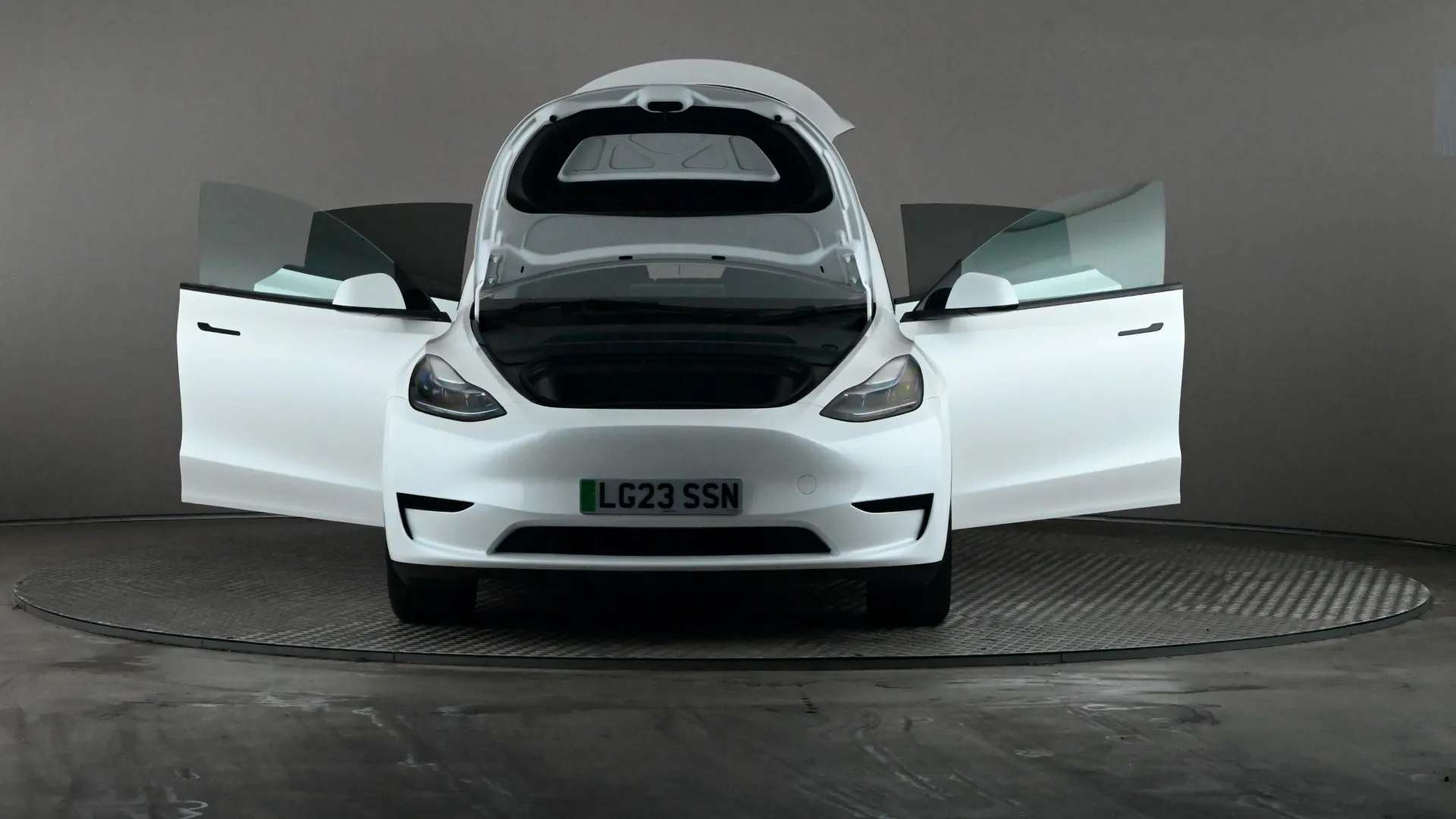 2023 TESLA MODEL Y 2023 TESLA MODEL Y