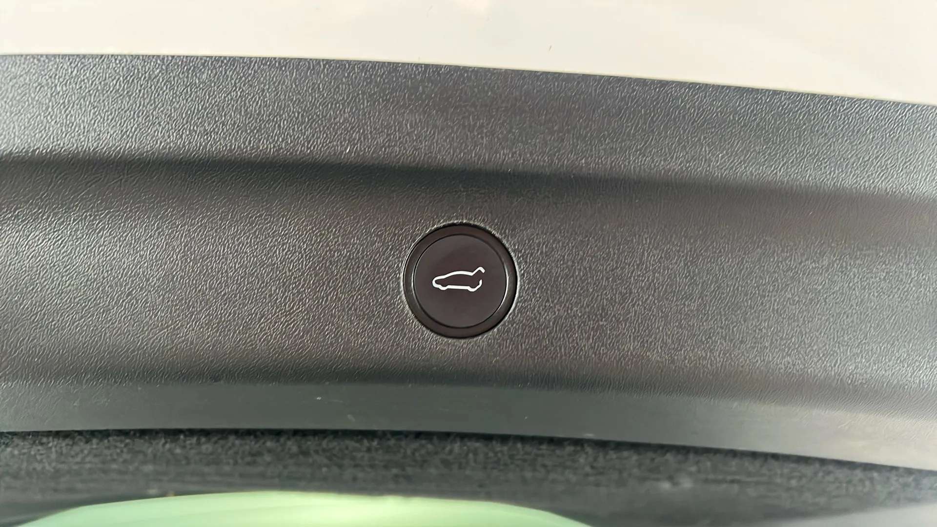 2023 TESLA MODEL Y 2023 TESLA MODEL Y