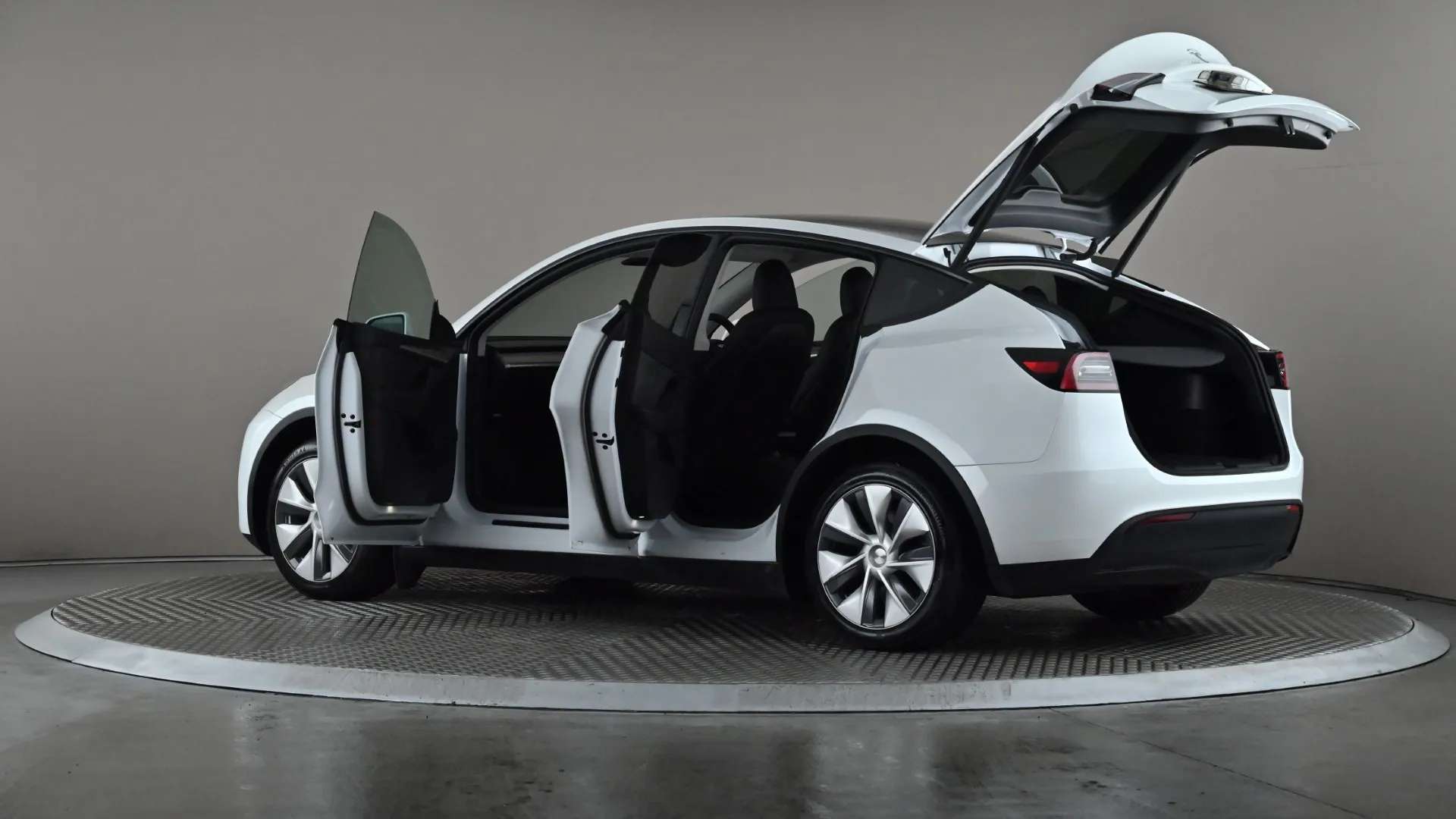 2024 TESLA MODEL Y 2024 TESLA MODEL Y