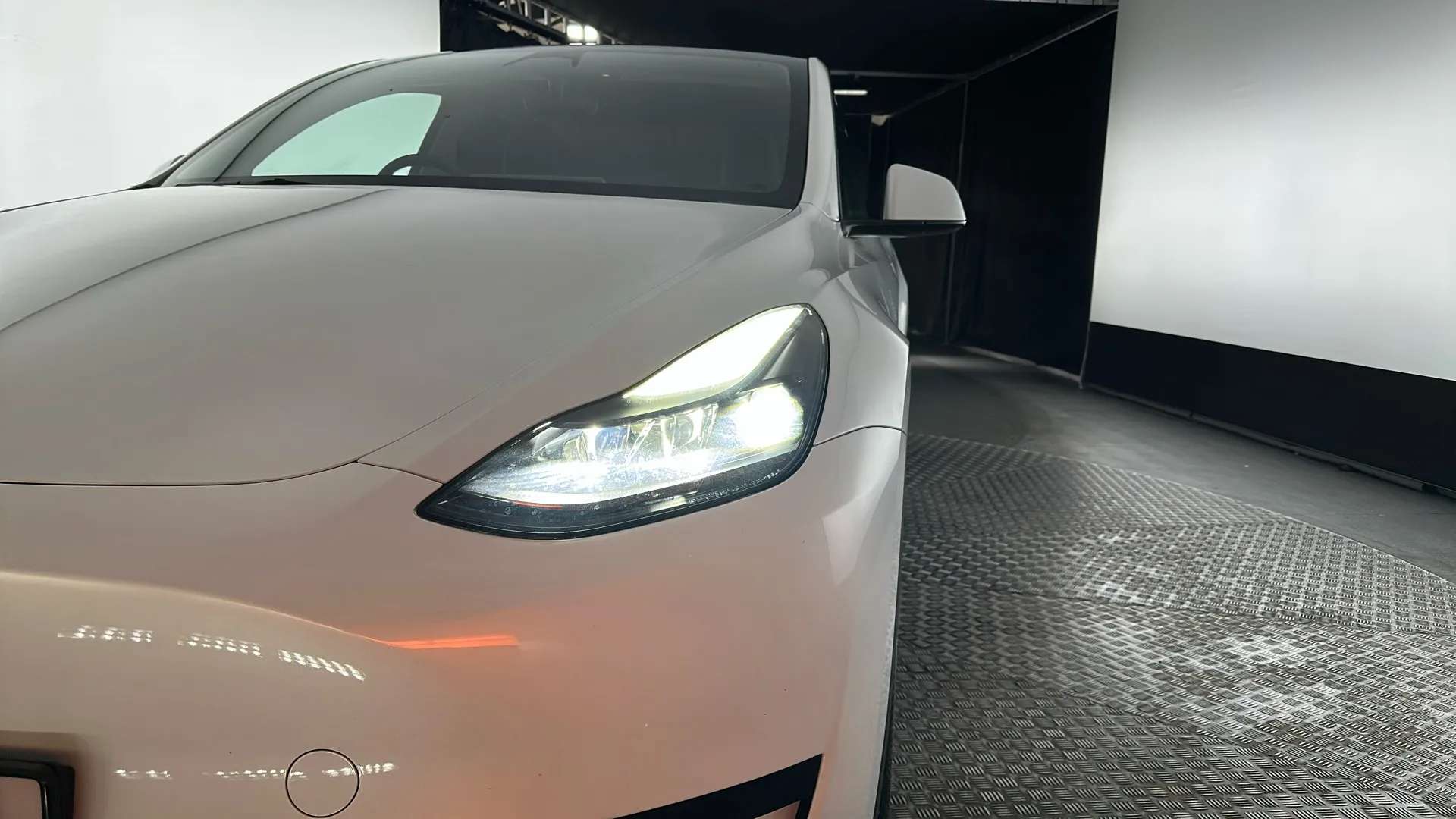 2024 TESLA MODEL Y 2024 TESLA MODEL Y