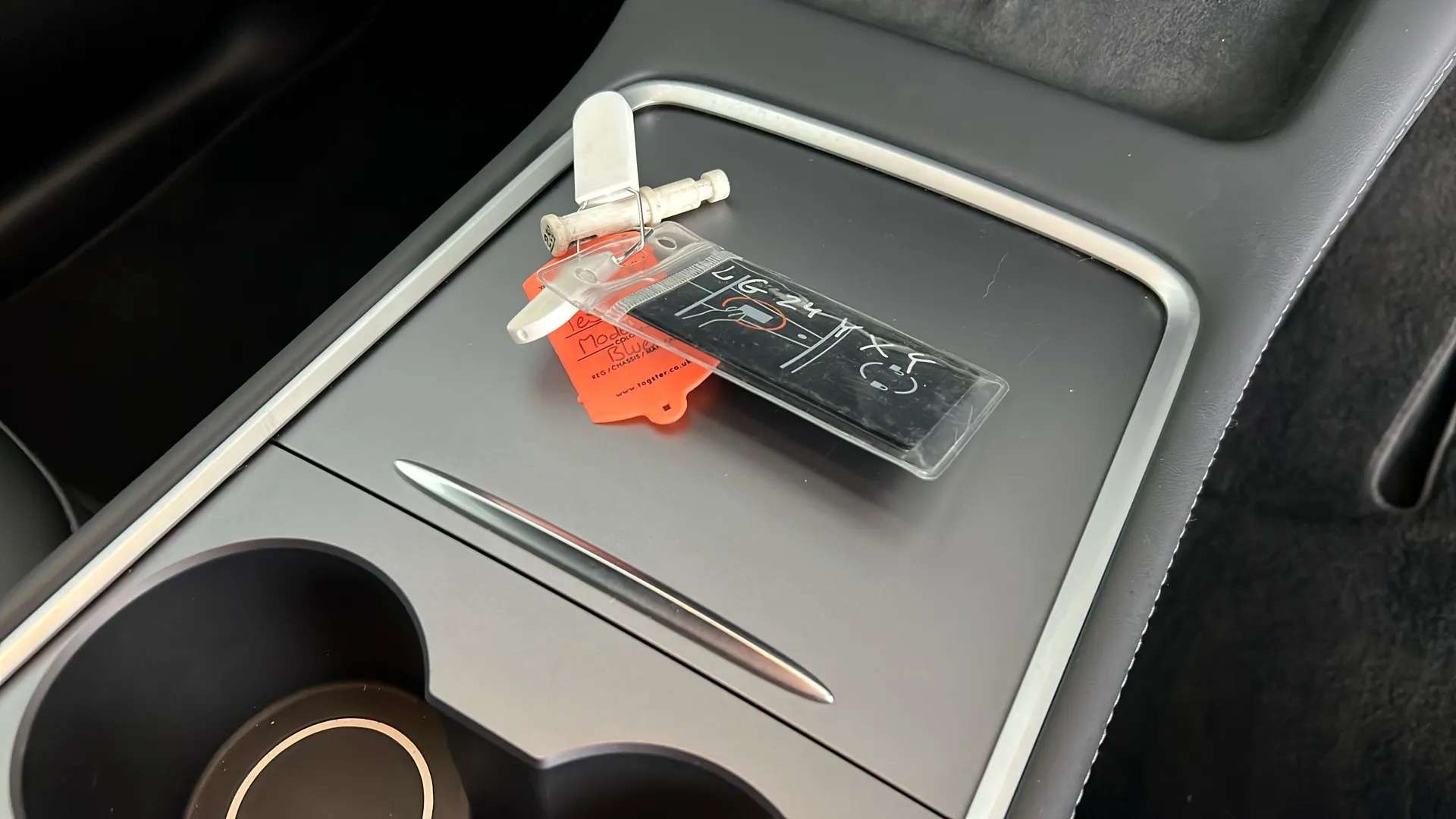 2024 TESLA MODEL Y 2024 TESLA MODEL Y