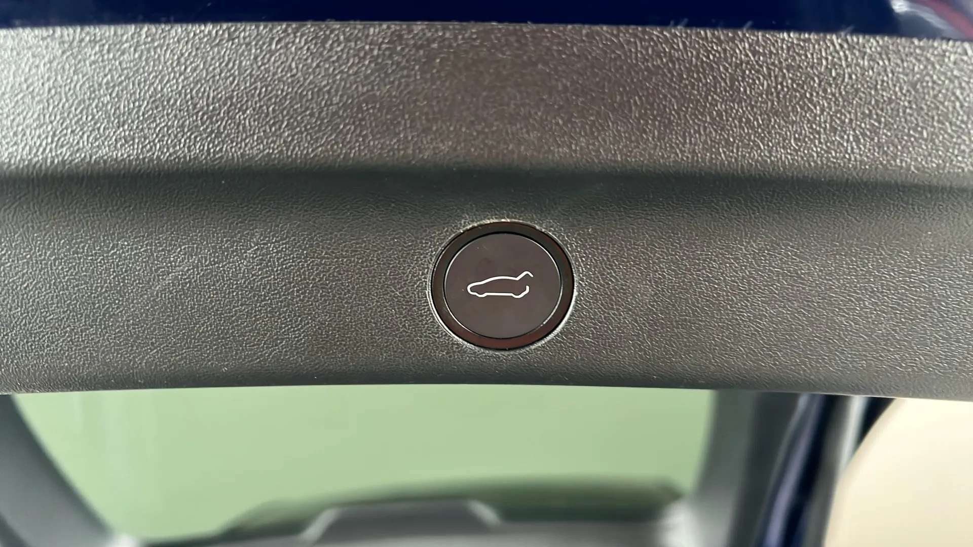 2024 TESLA MODEL Y 2024 TESLA MODEL Y