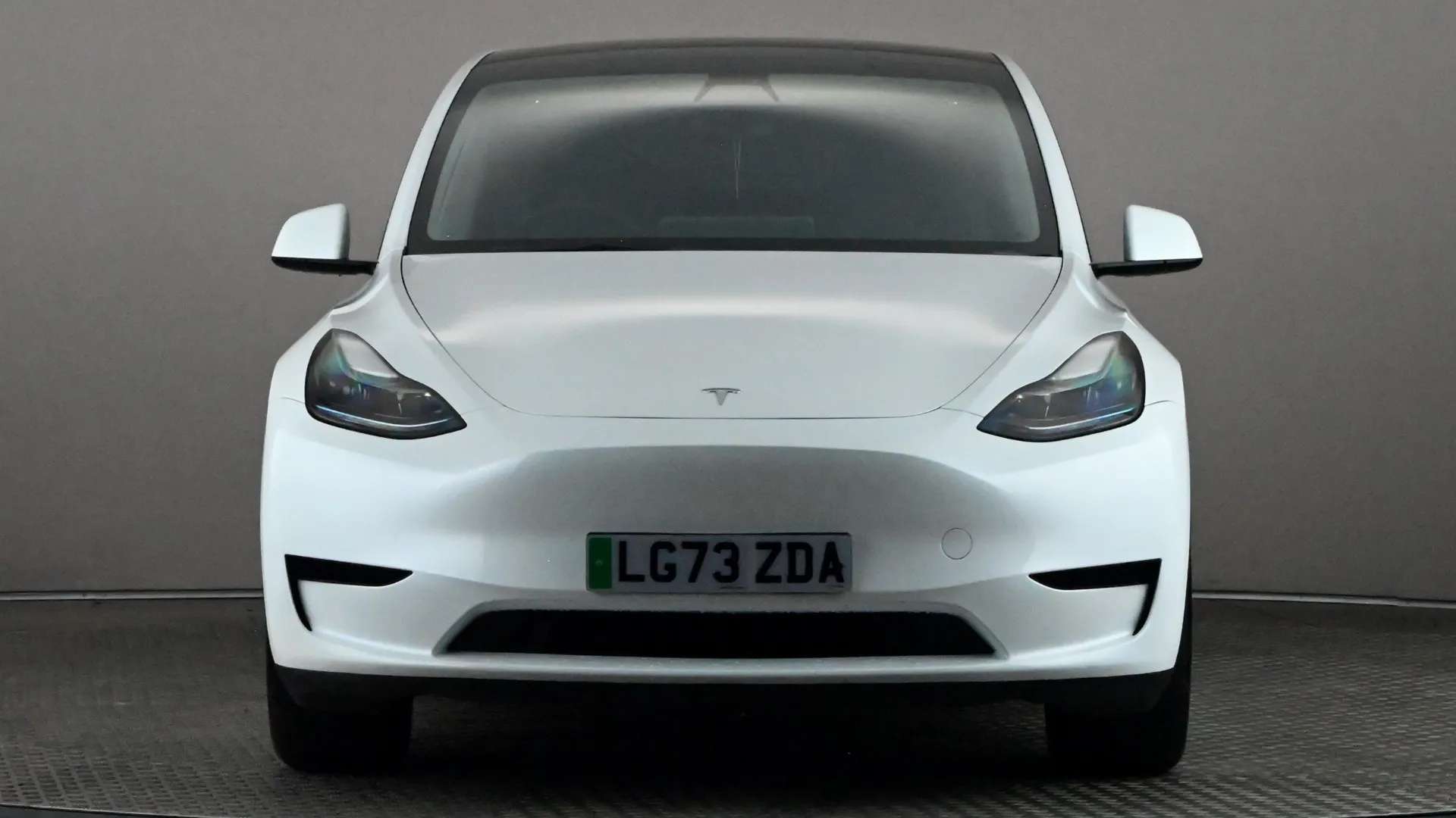 A 2023 TESLA MODEL Y RWD Auto A 2023 TESLA MODEL Y RWD Auto