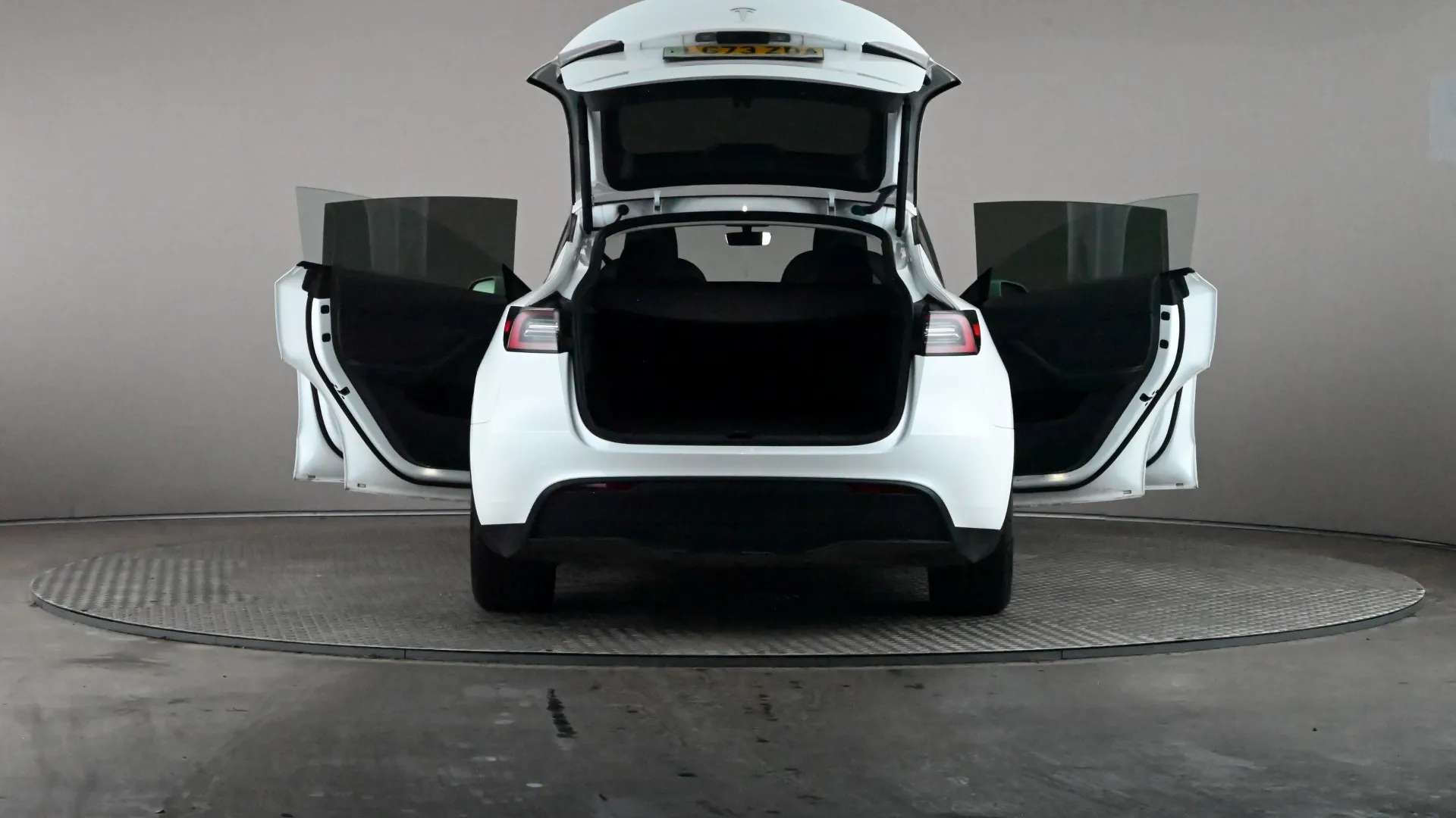 2023 TESLA MODEL Y 2023 TESLA MODEL Y