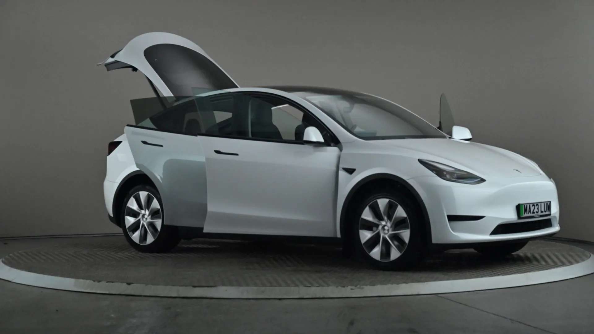 2023 TESLA MODEL Y 2023 TESLA MODEL Y