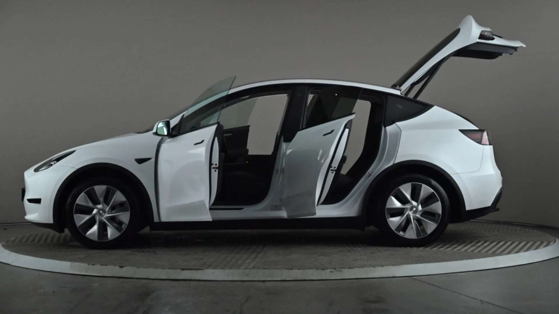 2023 TESLA MODEL Y 2023 TESLA MODEL Y