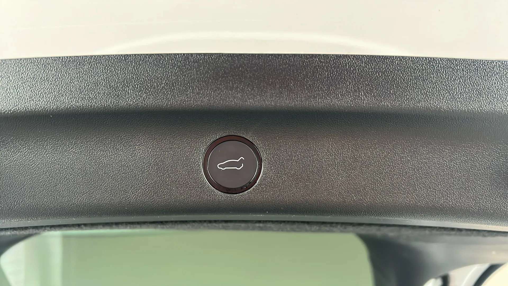 2024 TESLA MODEL Y 2024 TESLA MODEL Y