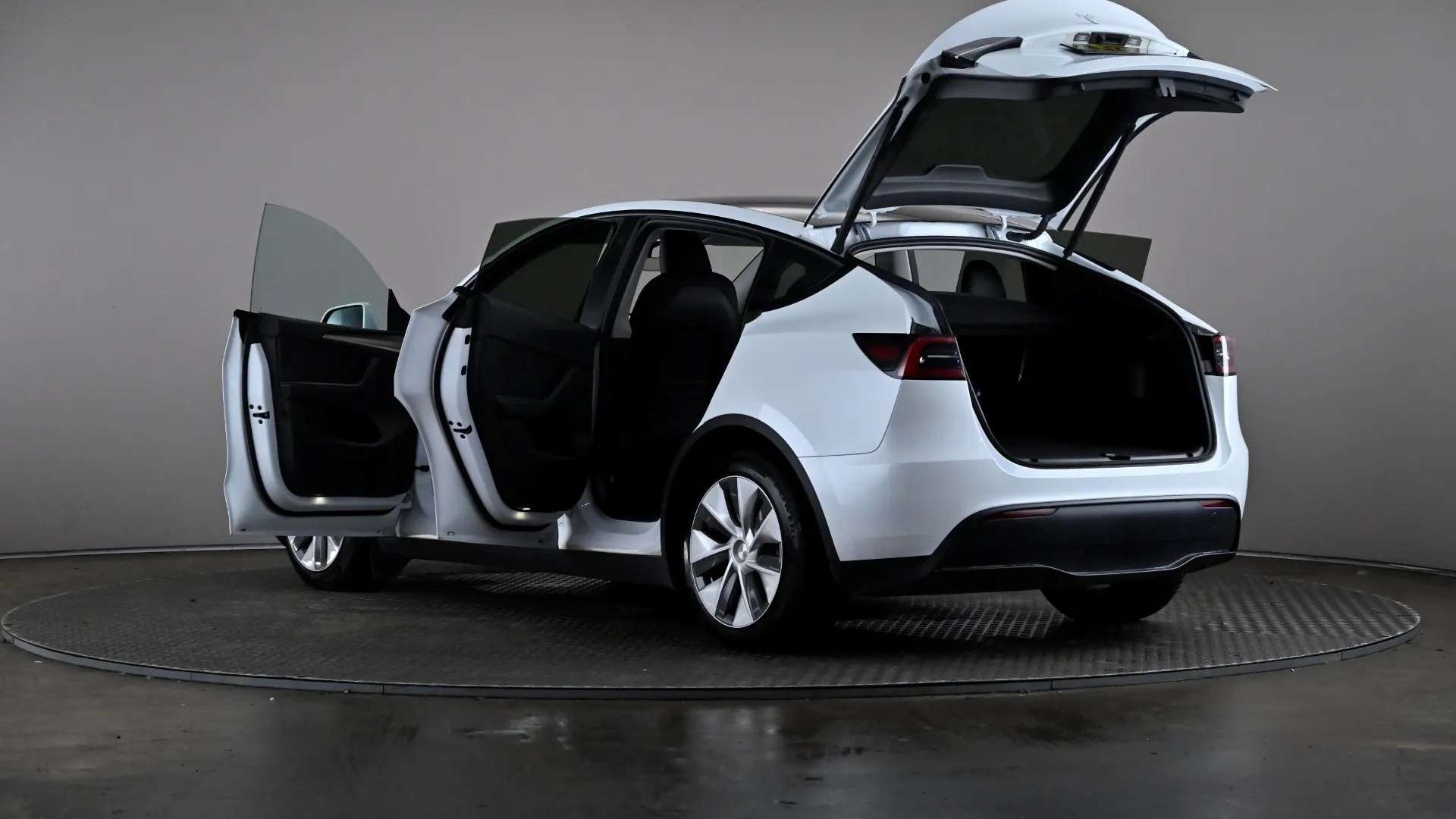 2023 TESLA MODEL Y 2023 TESLA MODEL Y