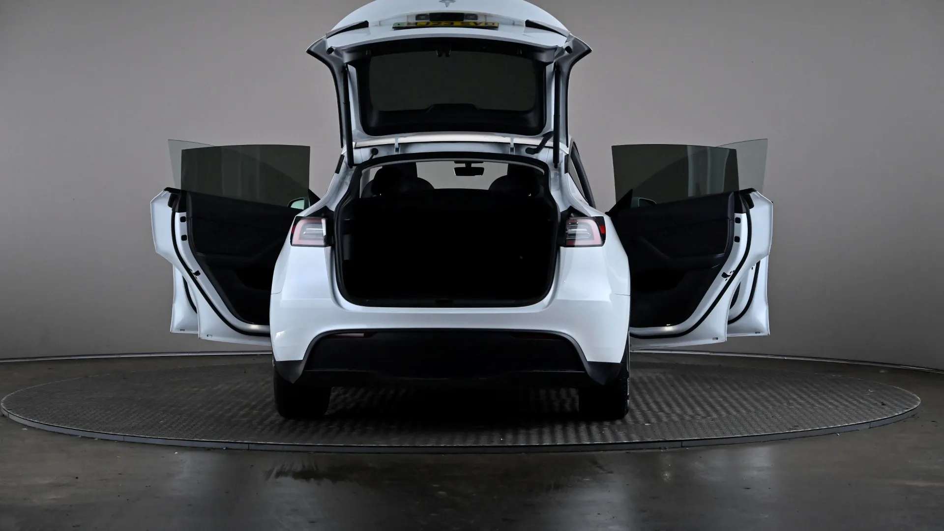 2023 TESLA MODEL Y 2023 TESLA MODEL Y