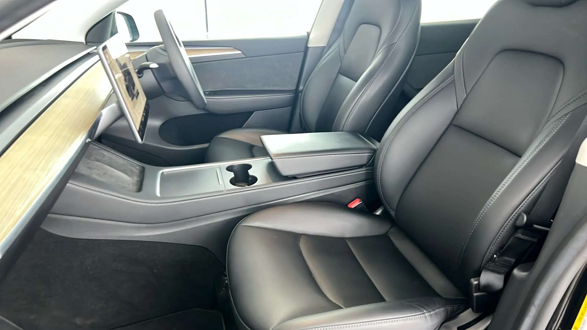 2023 TESLA MODEL Y 2023 TESLA MODEL Y