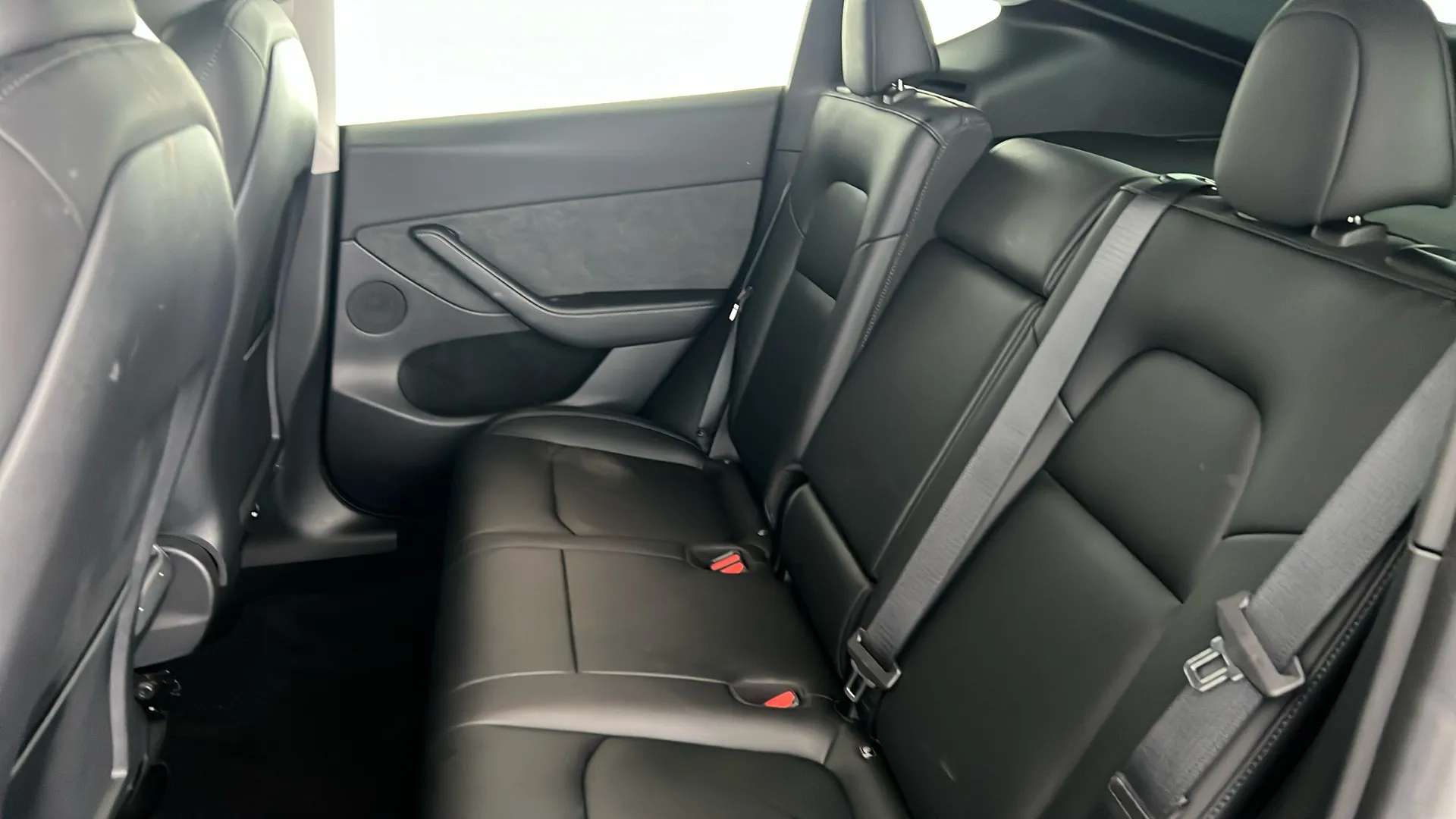 2023 TESLA MODEL Y 2023 TESLA MODEL Y