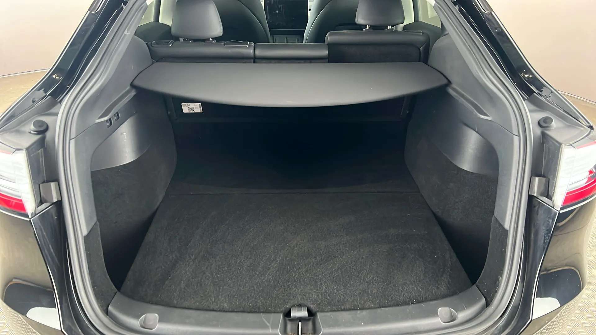 2023 TESLA MODEL Y 2023 TESLA MODEL Y