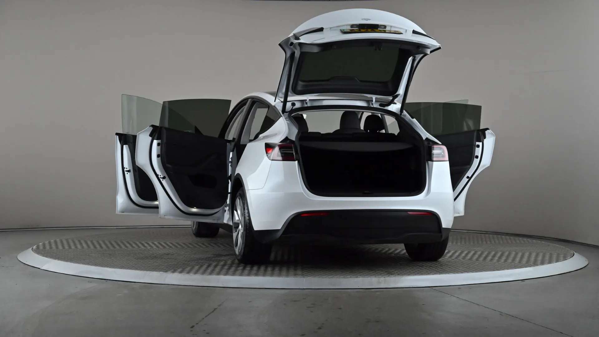 2024 TESLA MODEL Y 2024 TESLA MODEL Y