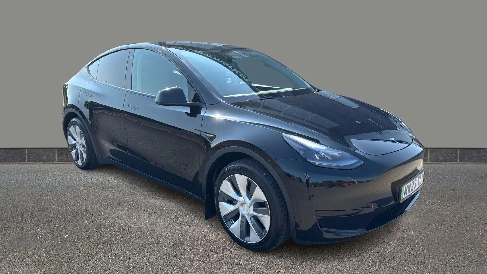 A 2023 TESLA MODEL Y RWD Auto A 2023 TESLA MODEL Y RWD Auto