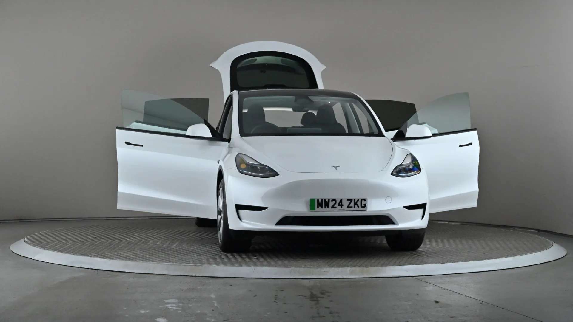 2024 TESLA MODEL Y 2024 TESLA MODEL Y
