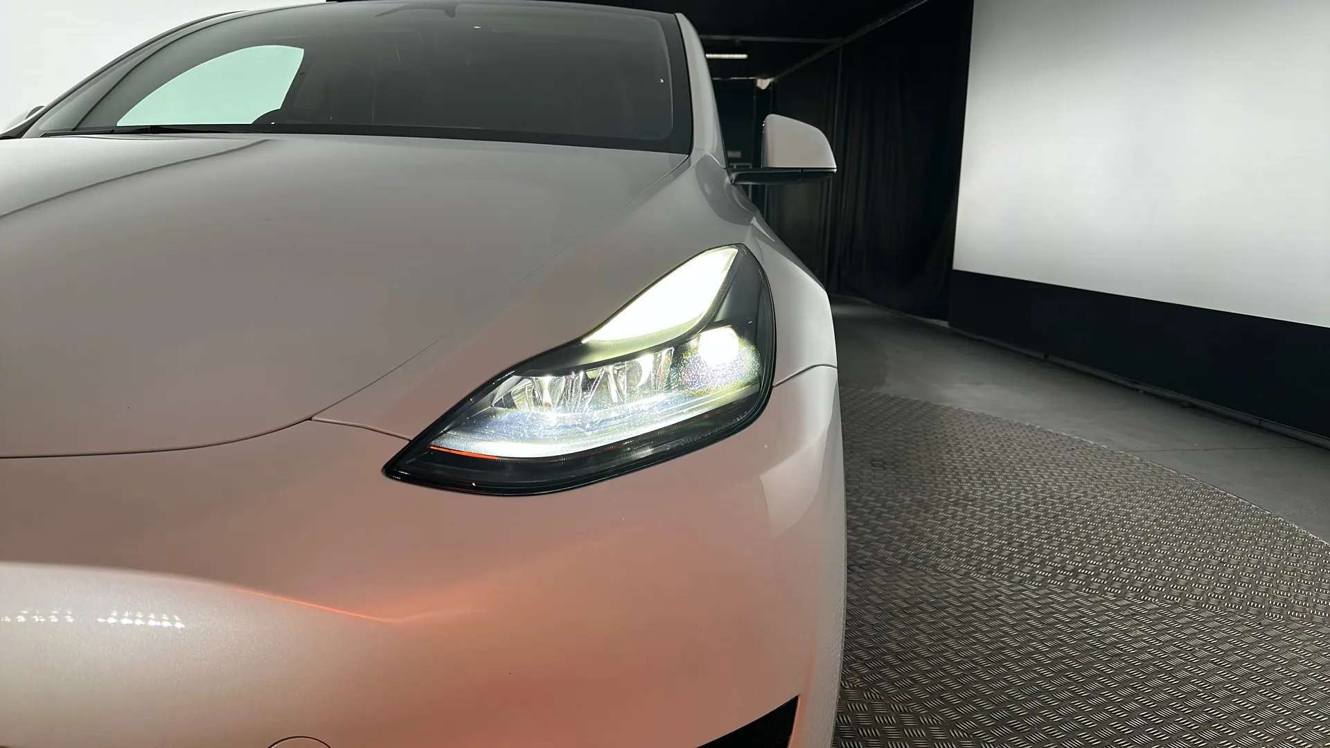 2024 TESLA MODEL Y 2024 TESLA MODEL Y