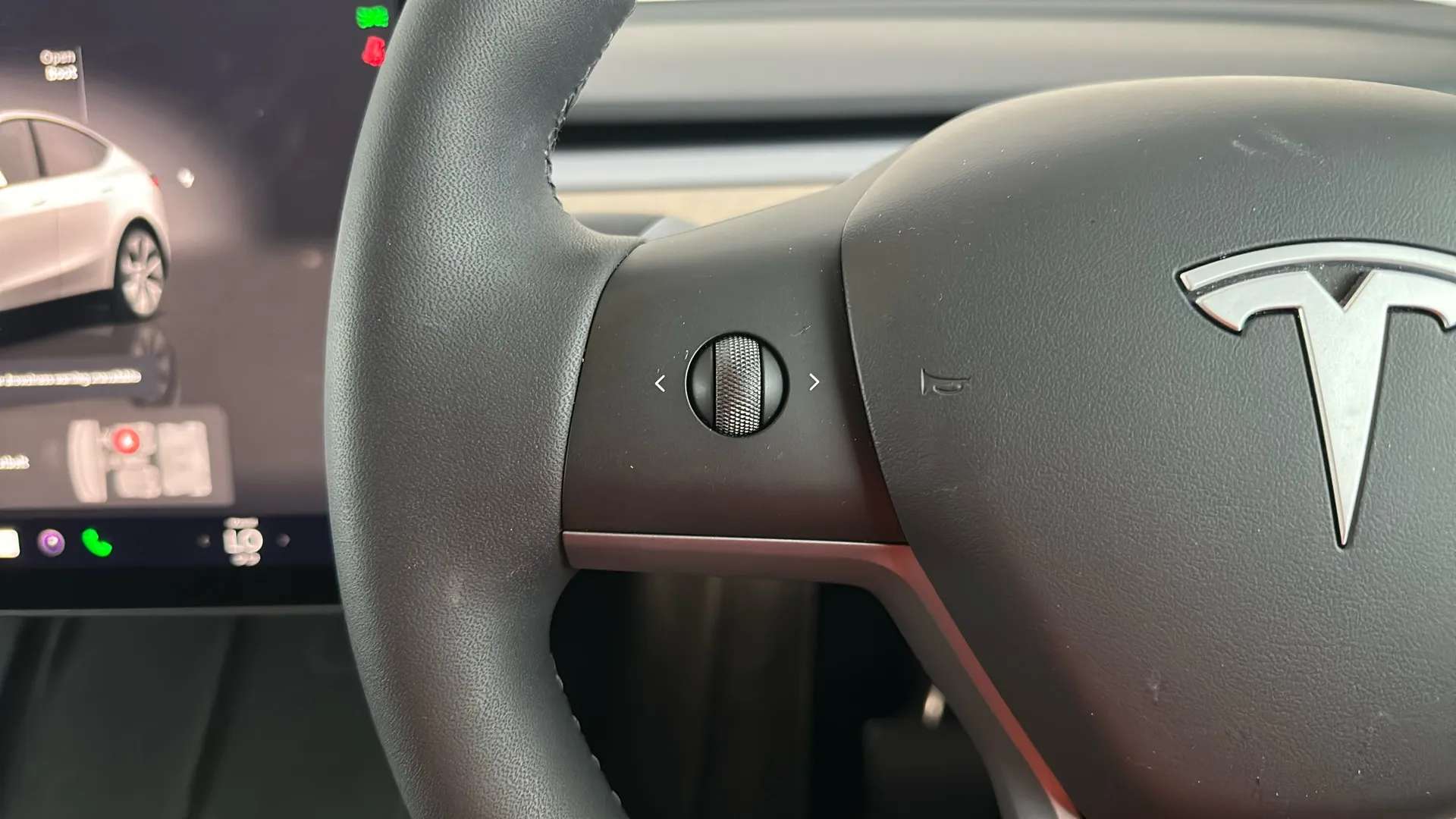 2024 TESLA MODEL Y 2024 TESLA MODEL Y