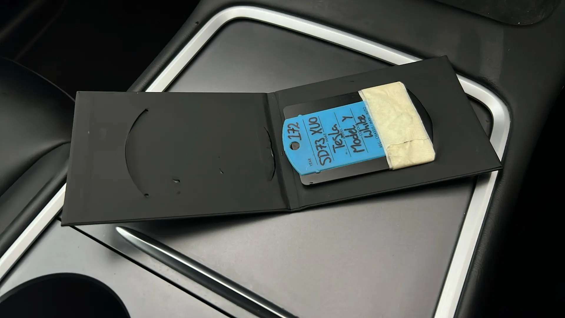 2023 TESLA MODEL Y 2023 TESLA MODEL Y