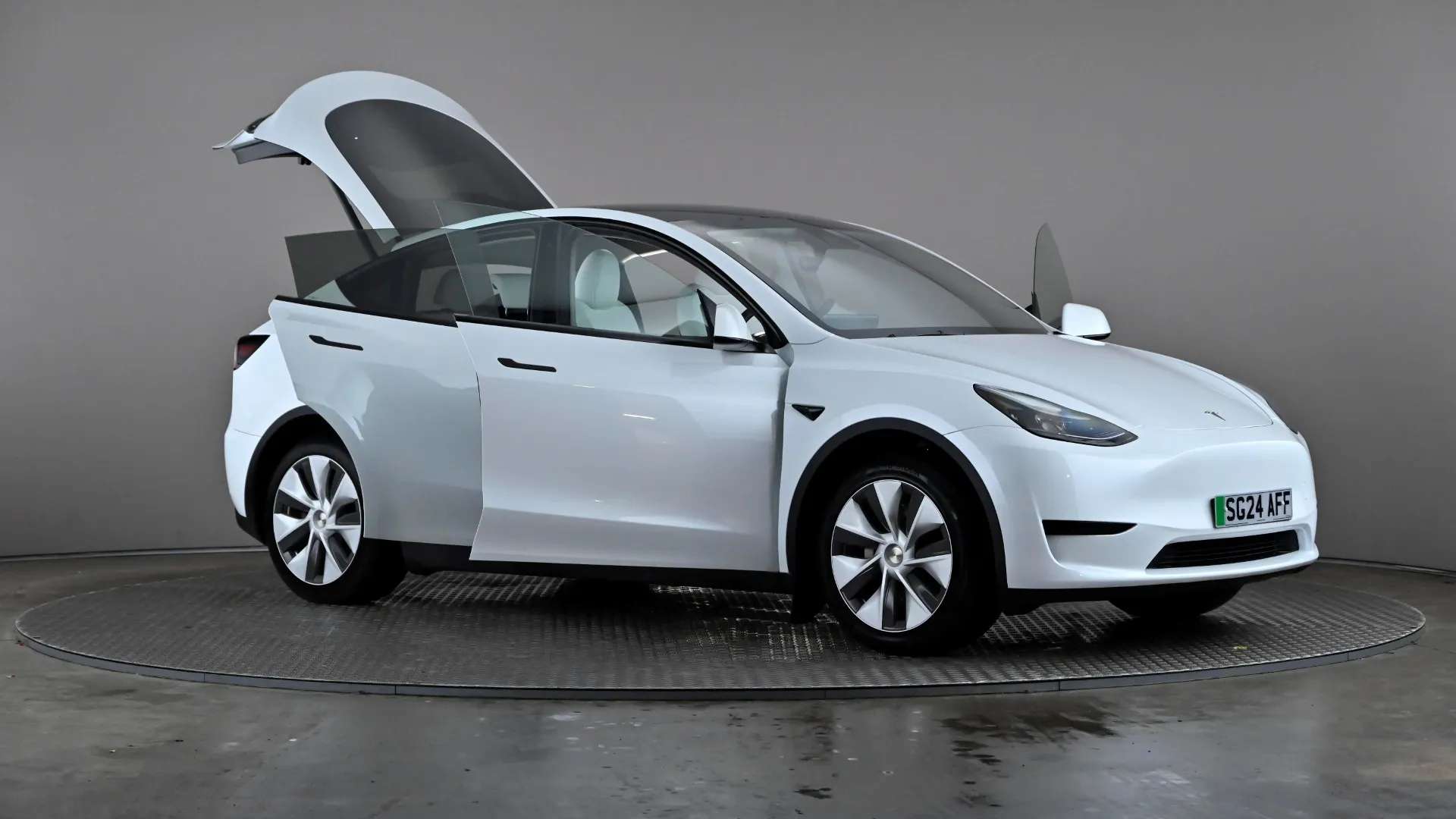 2024 TESLA MODEL Y 2024 TESLA MODEL Y