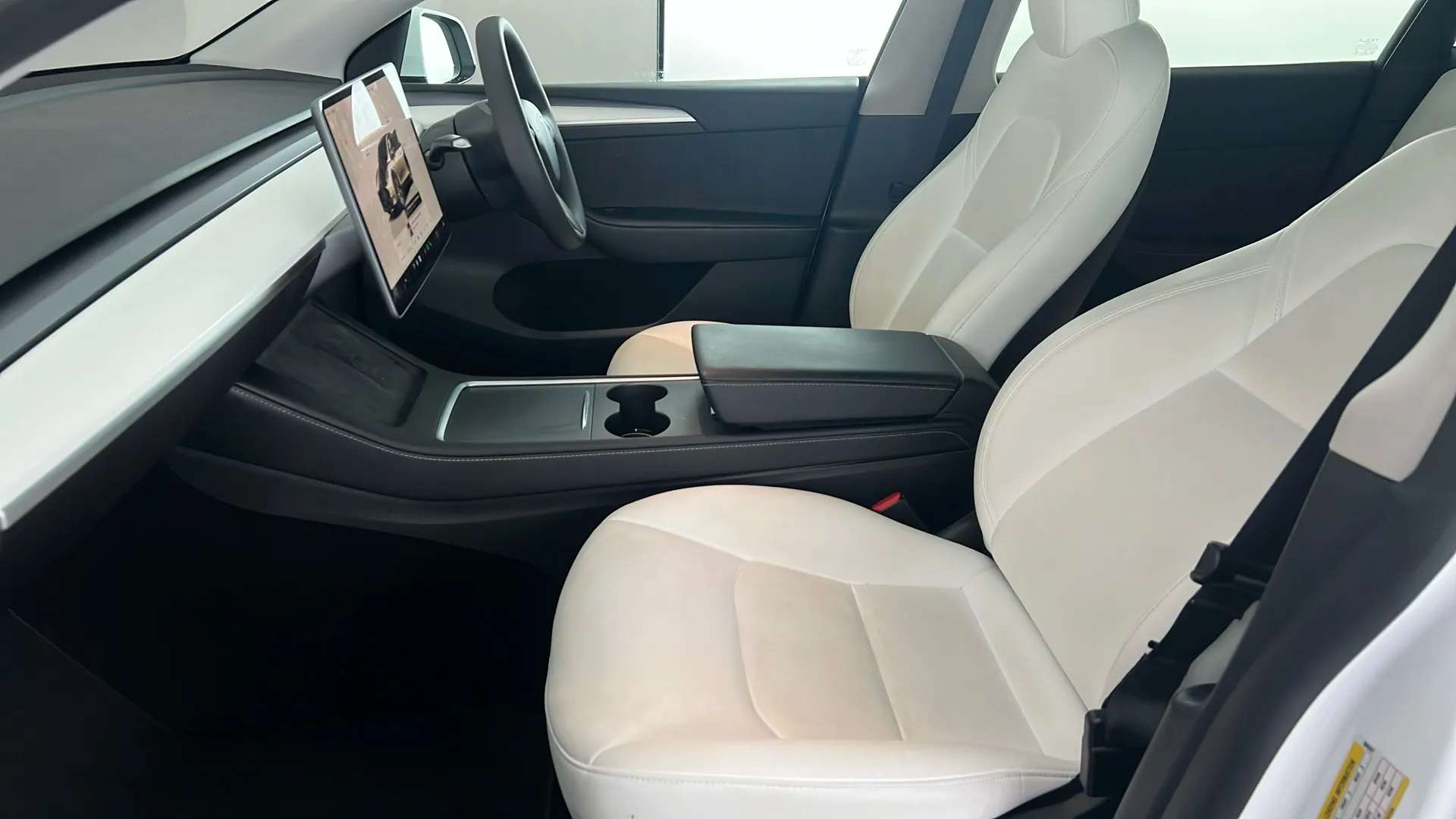 2024 TESLA MODEL Y 2024 TESLA MODEL Y