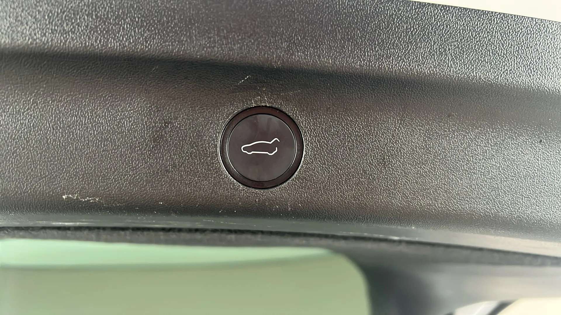 2024 TESLA MODEL Y 2024 TESLA MODEL Y