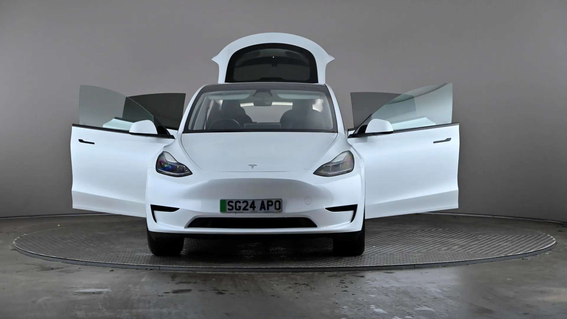 2024 TESLA MODEL Y 2024 TESLA MODEL Y