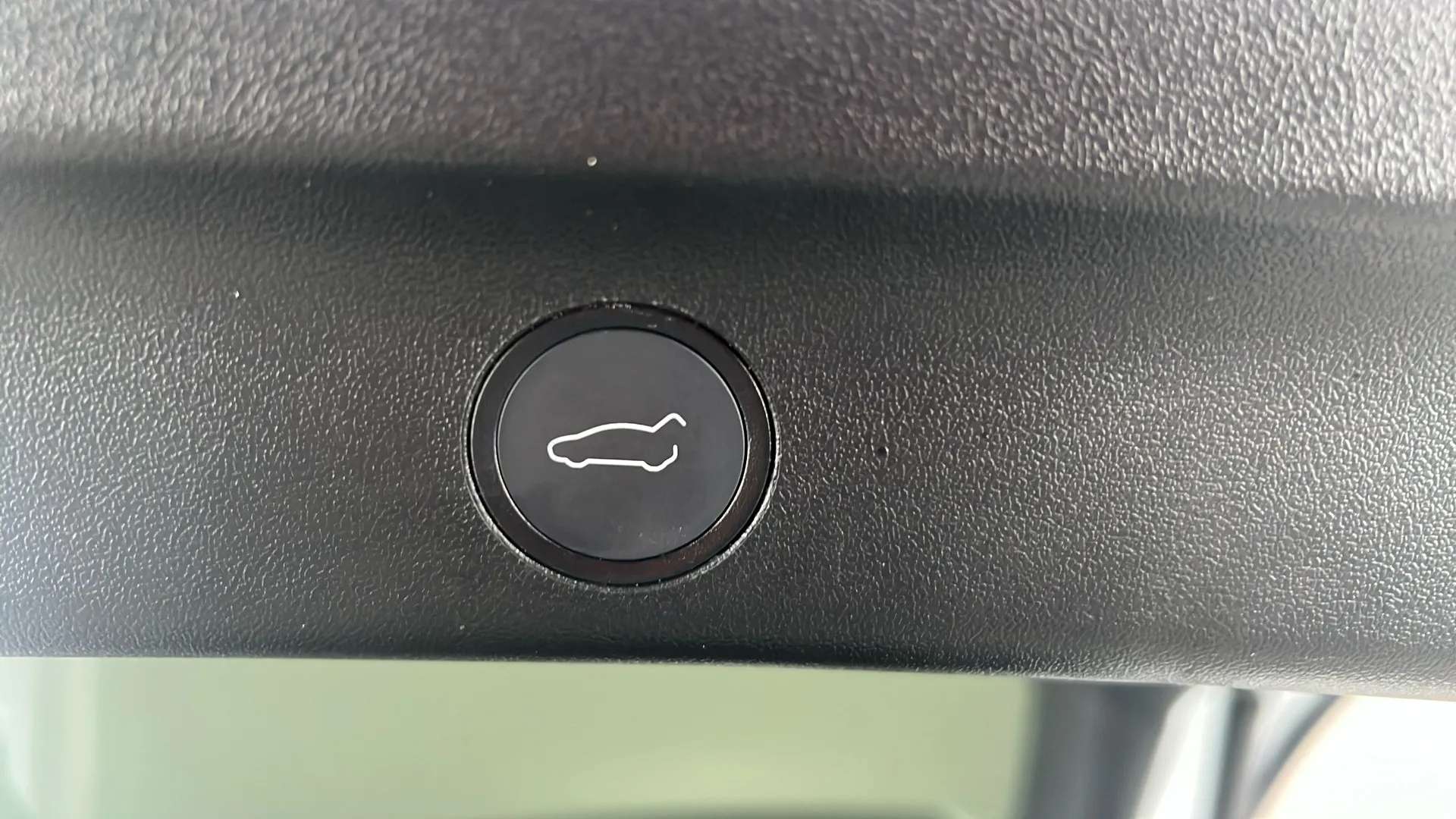 2023 TESLA MODEL Y 2023 TESLA MODEL Y