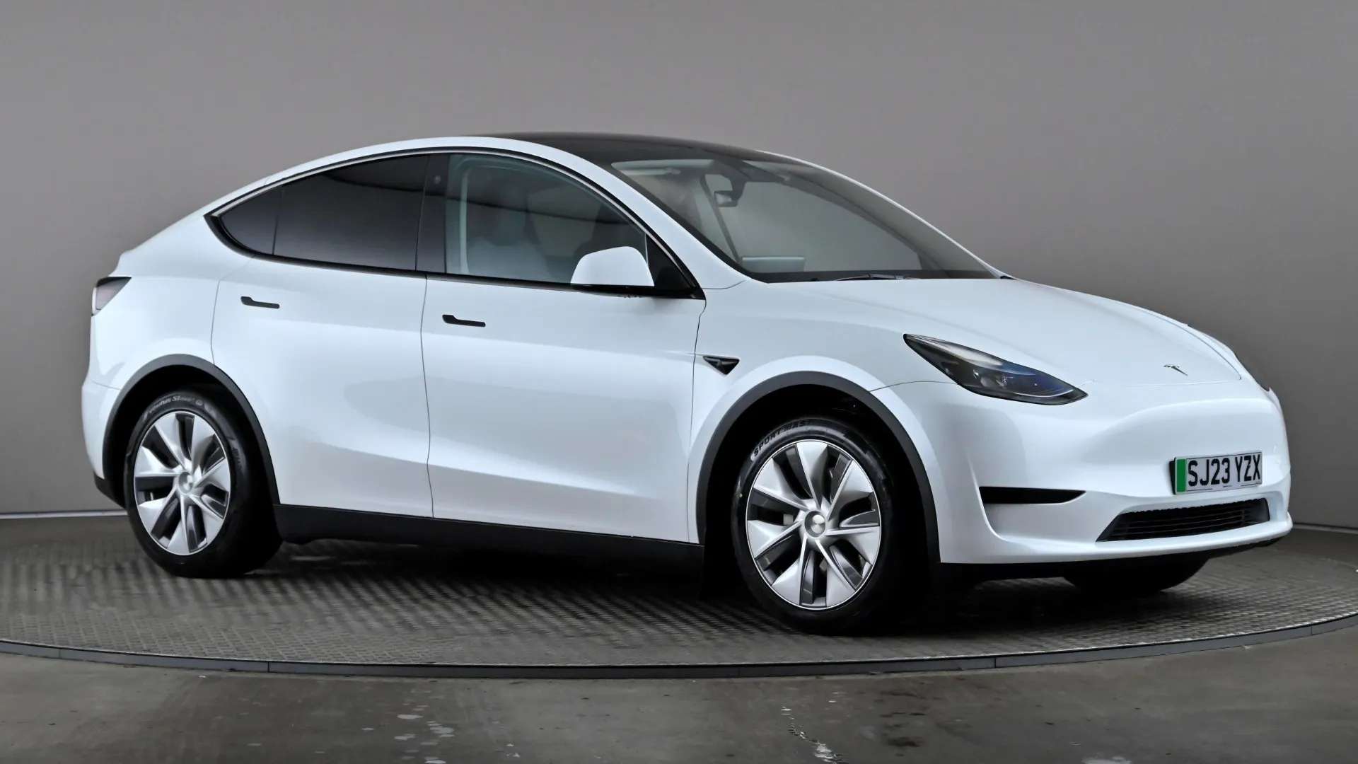 A 2023 TESLA MODEL Y RWD Auto A 2023 TESLA MODEL Y RWD Auto