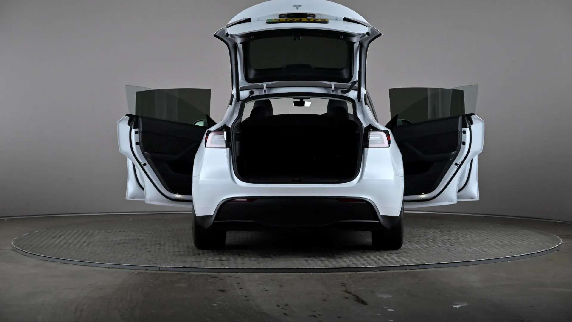 2023 TESLA MODEL Y 2023 TESLA MODEL Y