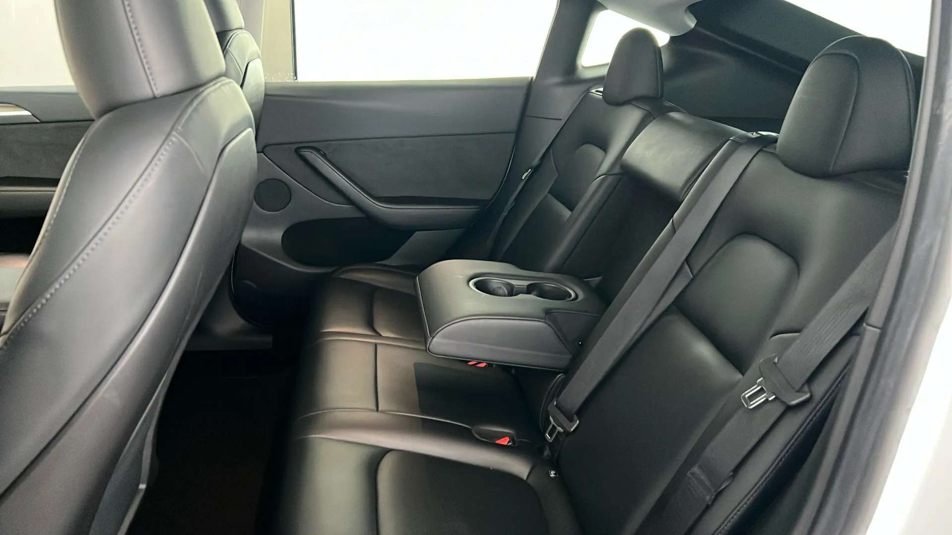 2023 TESLA MODEL Y 2023 TESLA MODEL Y