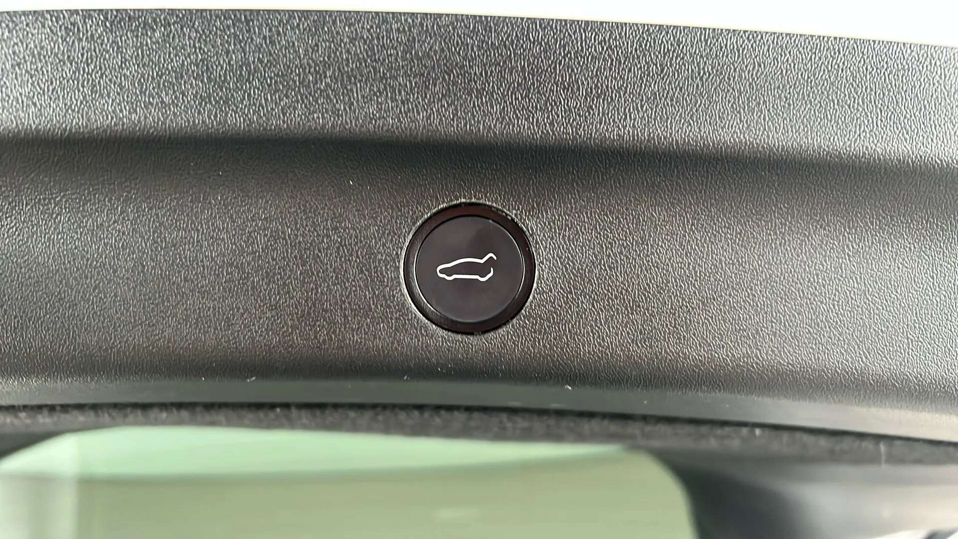 2023 TESLA MODEL Y 2023 TESLA MODEL Y