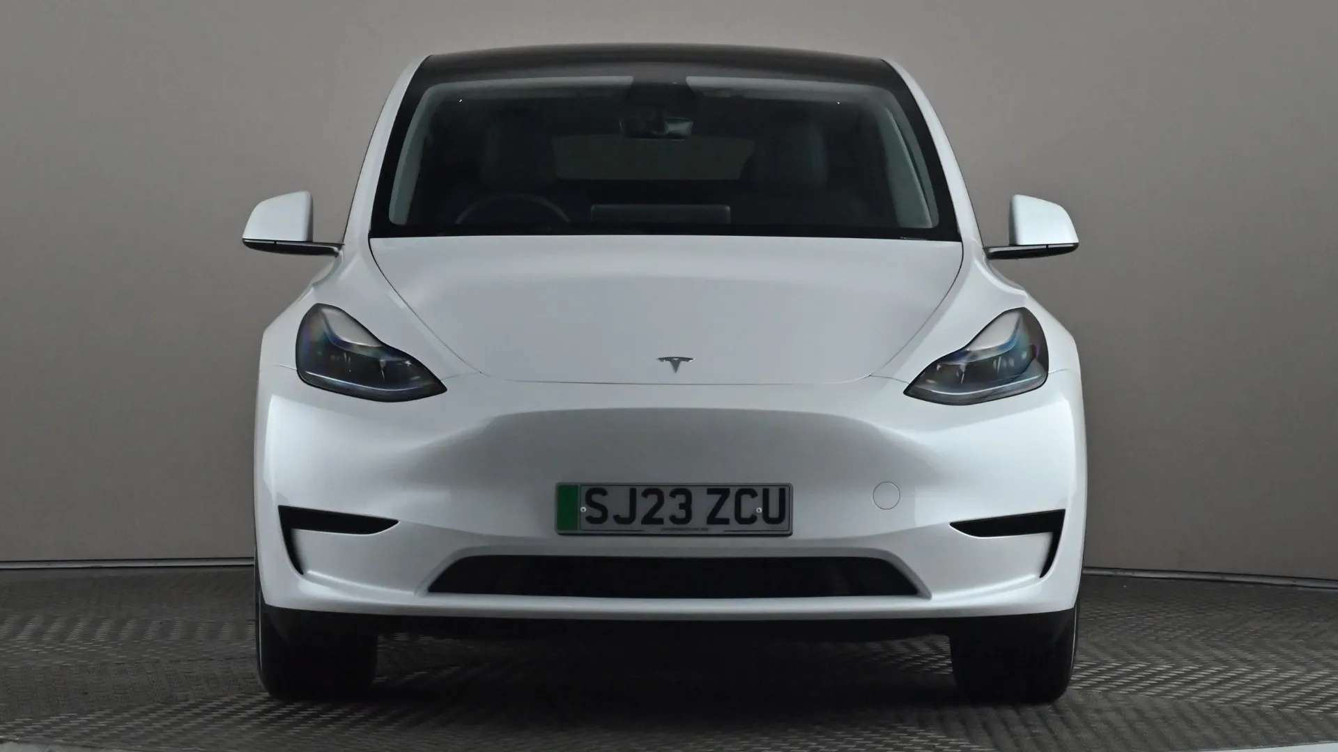 A 2023 TESLA MODEL Y RWD Auto A 2023 TESLA MODEL Y RWD Auto