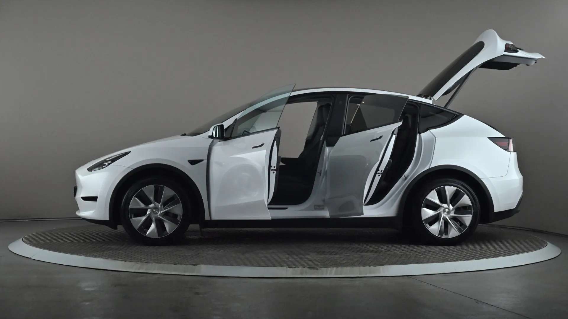 2023 TESLA MODEL Y 2023 TESLA MODEL Y