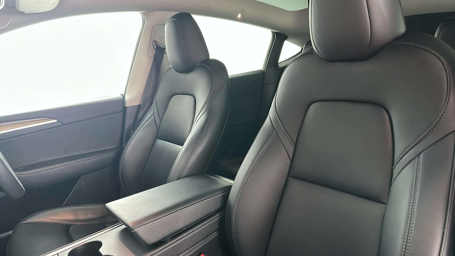 2023 TESLA MODEL Y 2023 TESLA MODEL Y