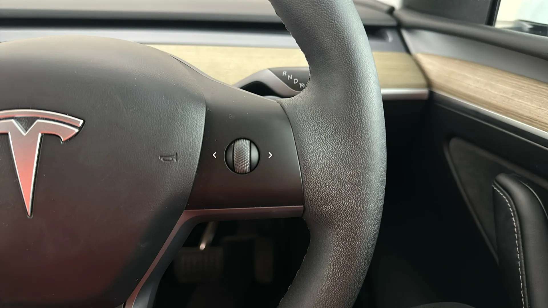 2023 TESLA MODEL Y 2023 TESLA MODEL Y