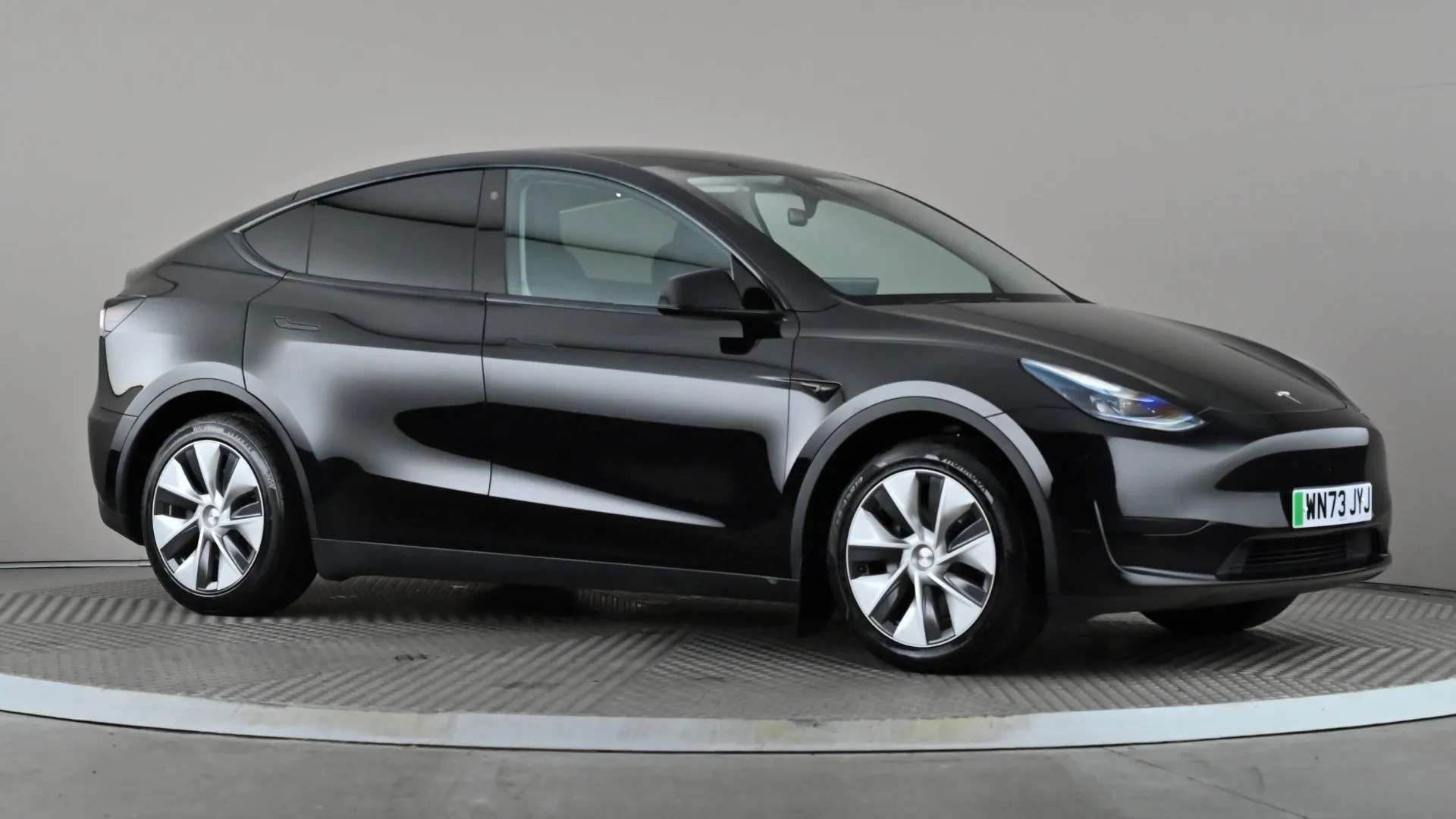 A 2023 TESLA MODEL Y RWD Auto A 2023 TESLA MODEL Y RWD Auto