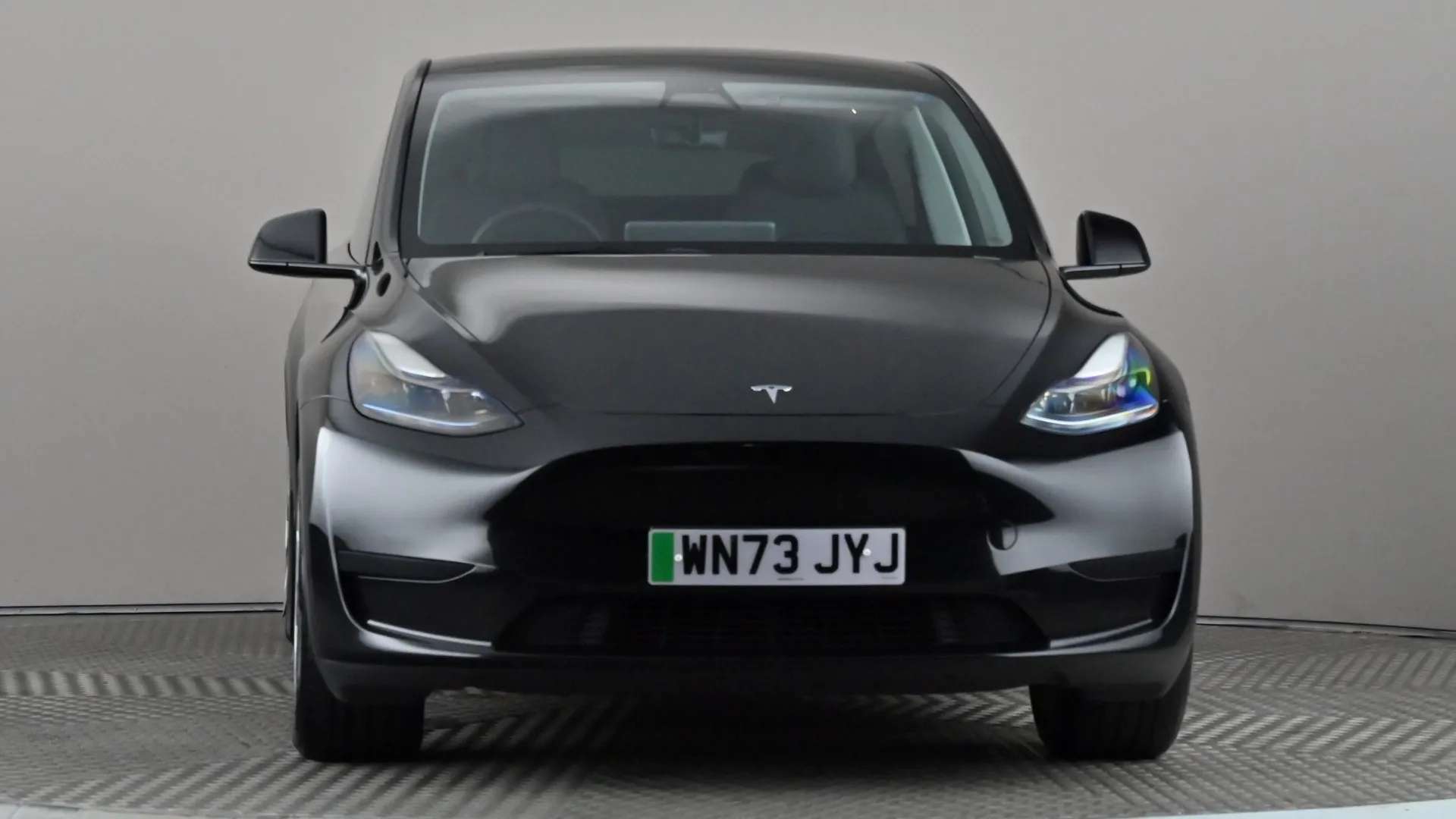 A 2023 TESLA MODEL Y RWD Auto A 2023 TESLA MODEL Y RWD Auto