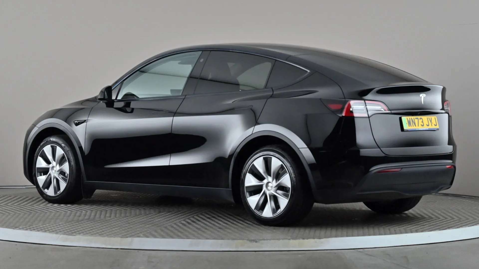 A 2023 TESLA MODEL Y RWD Auto A 2023 TESLA MODEL Y RWD Auto