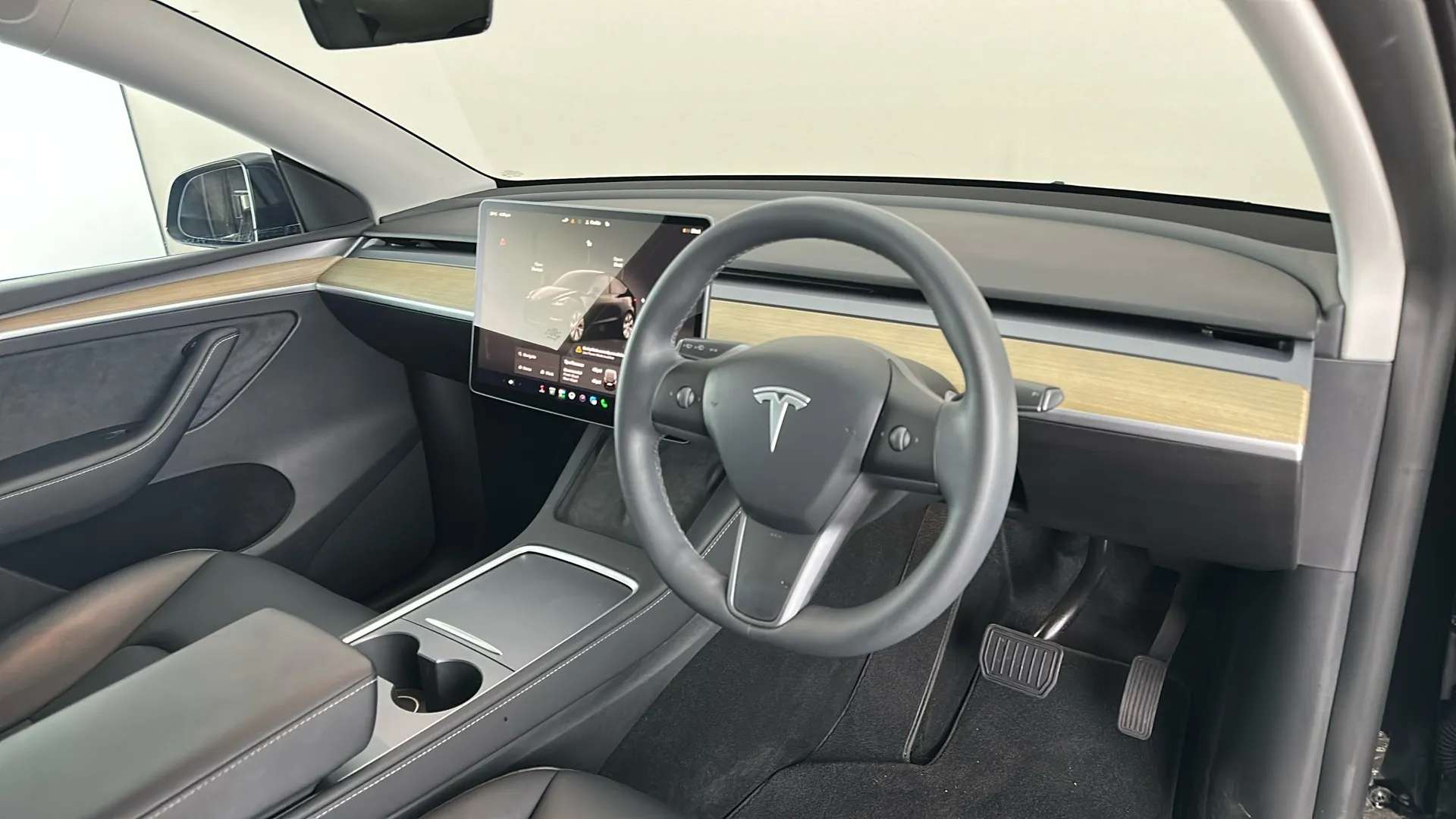 2023 TESLA MODEL Y 2023 TESLA MODEL Y