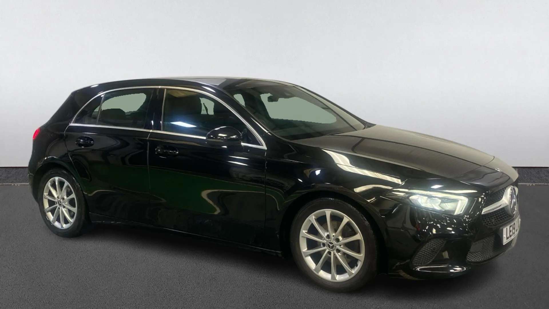 A 2019 MERCEDES-BENZ A CLASS A180d Sport Executive Auto A 2019 MERCEDES-BENZ A CLASS A180d Sport Executive Auto