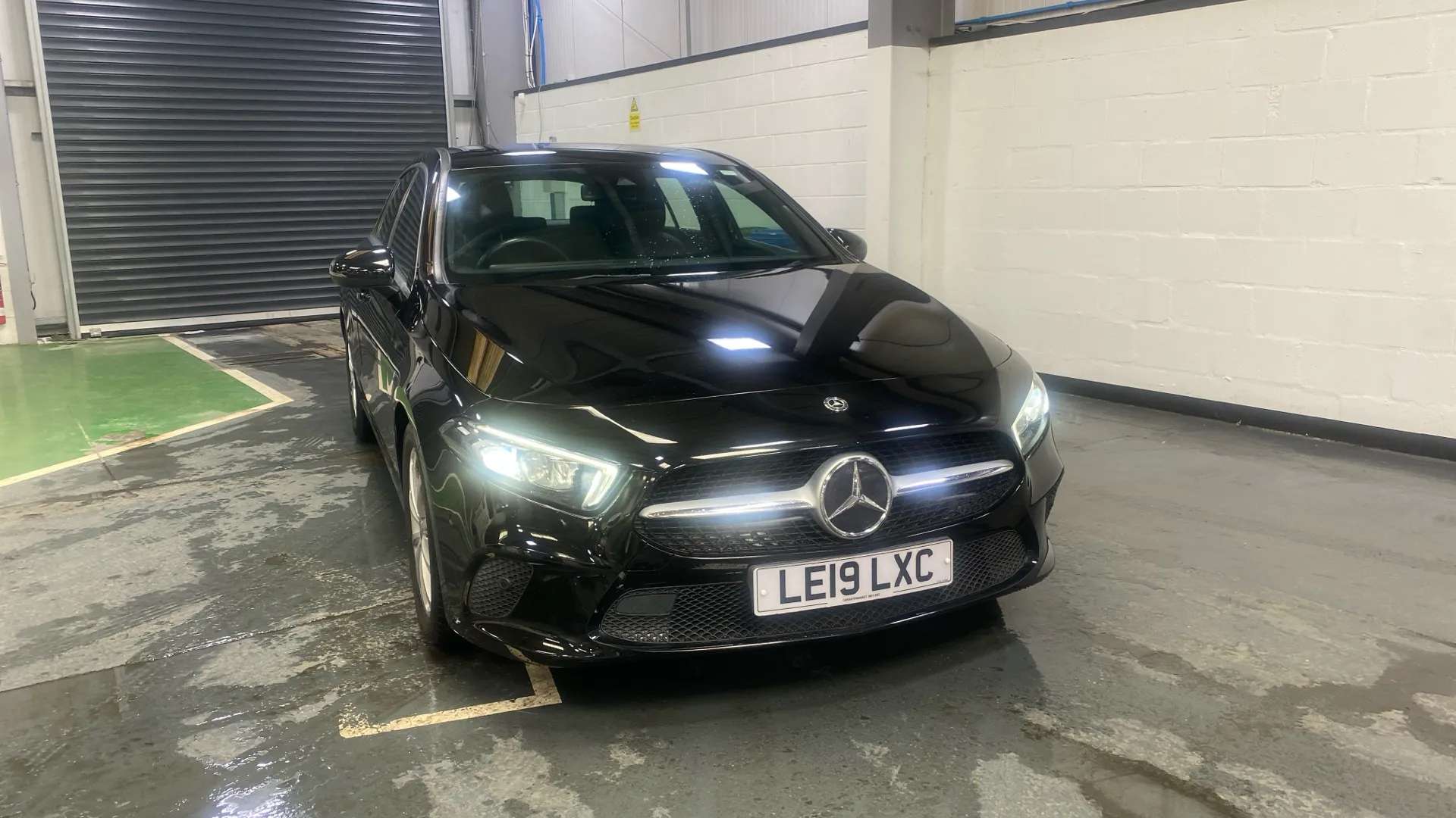 A 2019 MERCEDES-BENZ A CLASS A180d Sport Executive Auto A 2019 MERCEDES-BENZ A CLASS A180d Sport Executive Auto