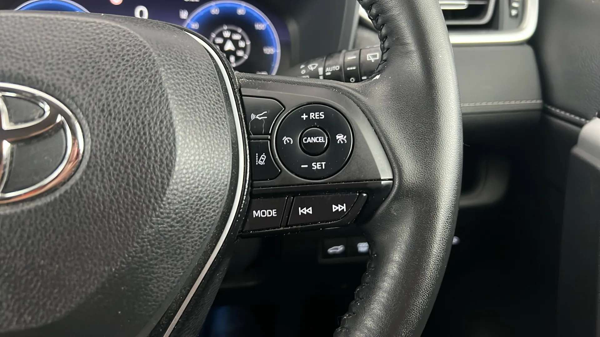 2023 TOYOTA RAV4 2023 TOYOTA RAV4