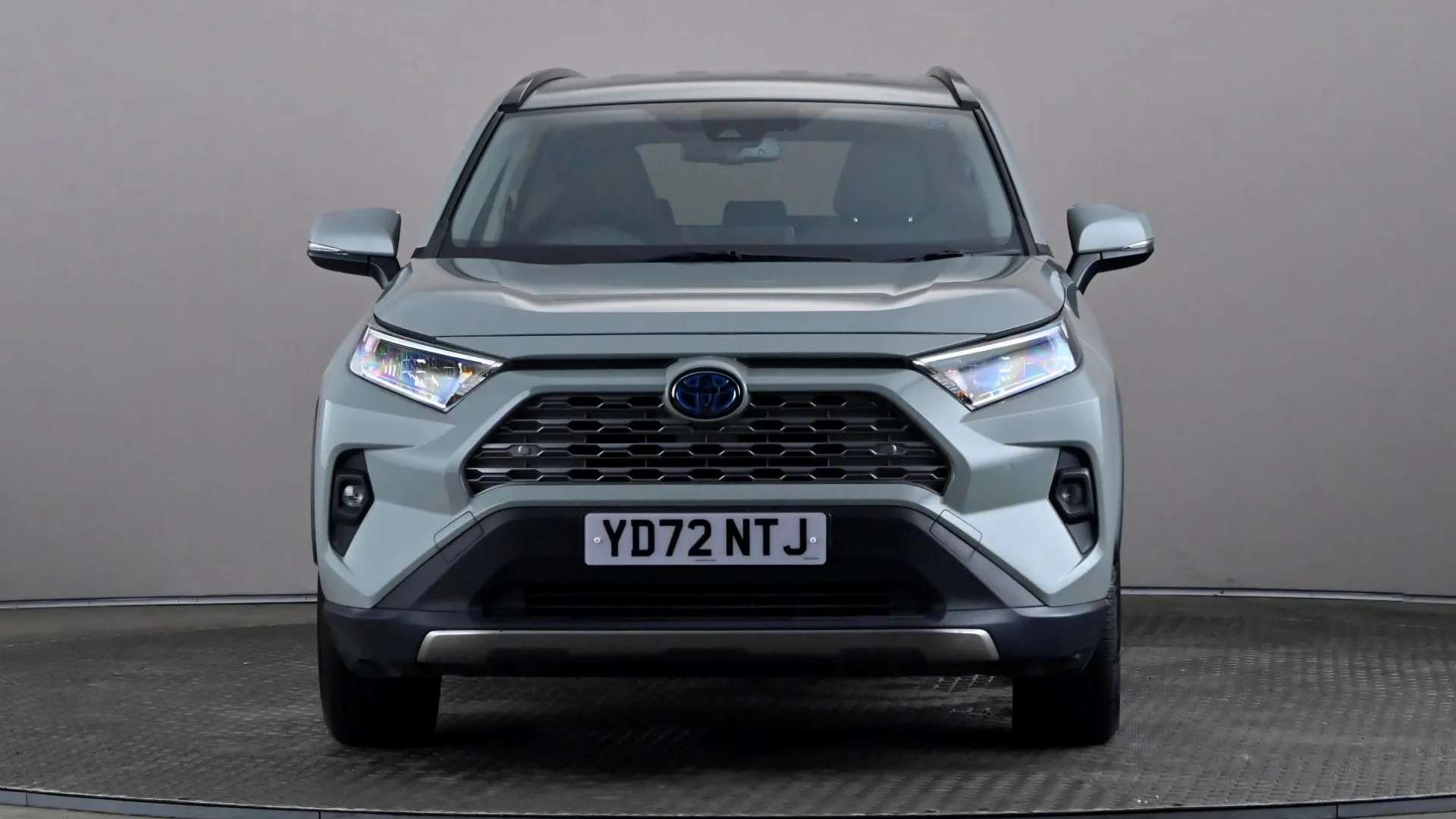 A 2022 TOYOTA RAV4 2.5 VVT-i Hybrid Design CVT 2WD A 2022 TOYOTA RAV4 2.5 VVT-i Hybrid Design CVT 2WD