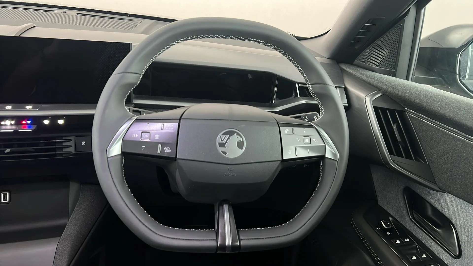 2025 VAUXHALL GRANDLAND 2025 VAUXHALL GRANDLAND