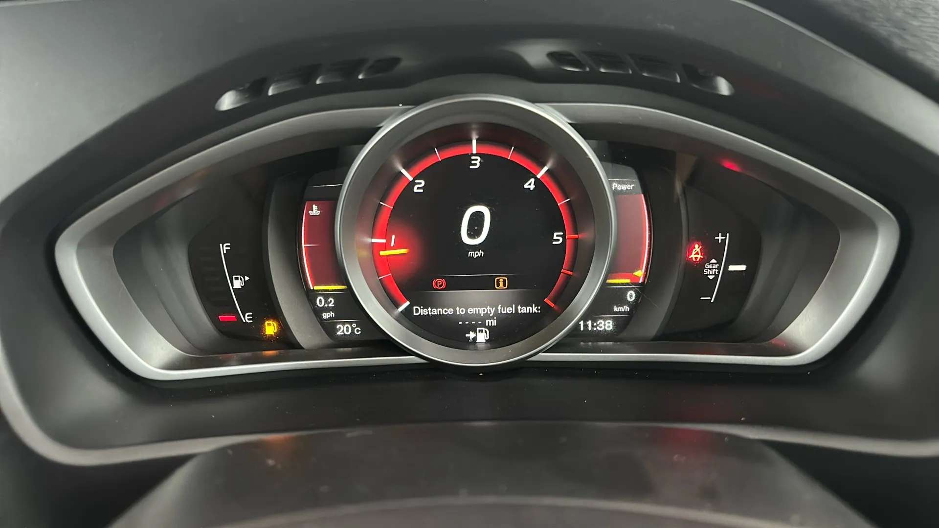 2019 VOLVO V40 2019 VOLVO V40