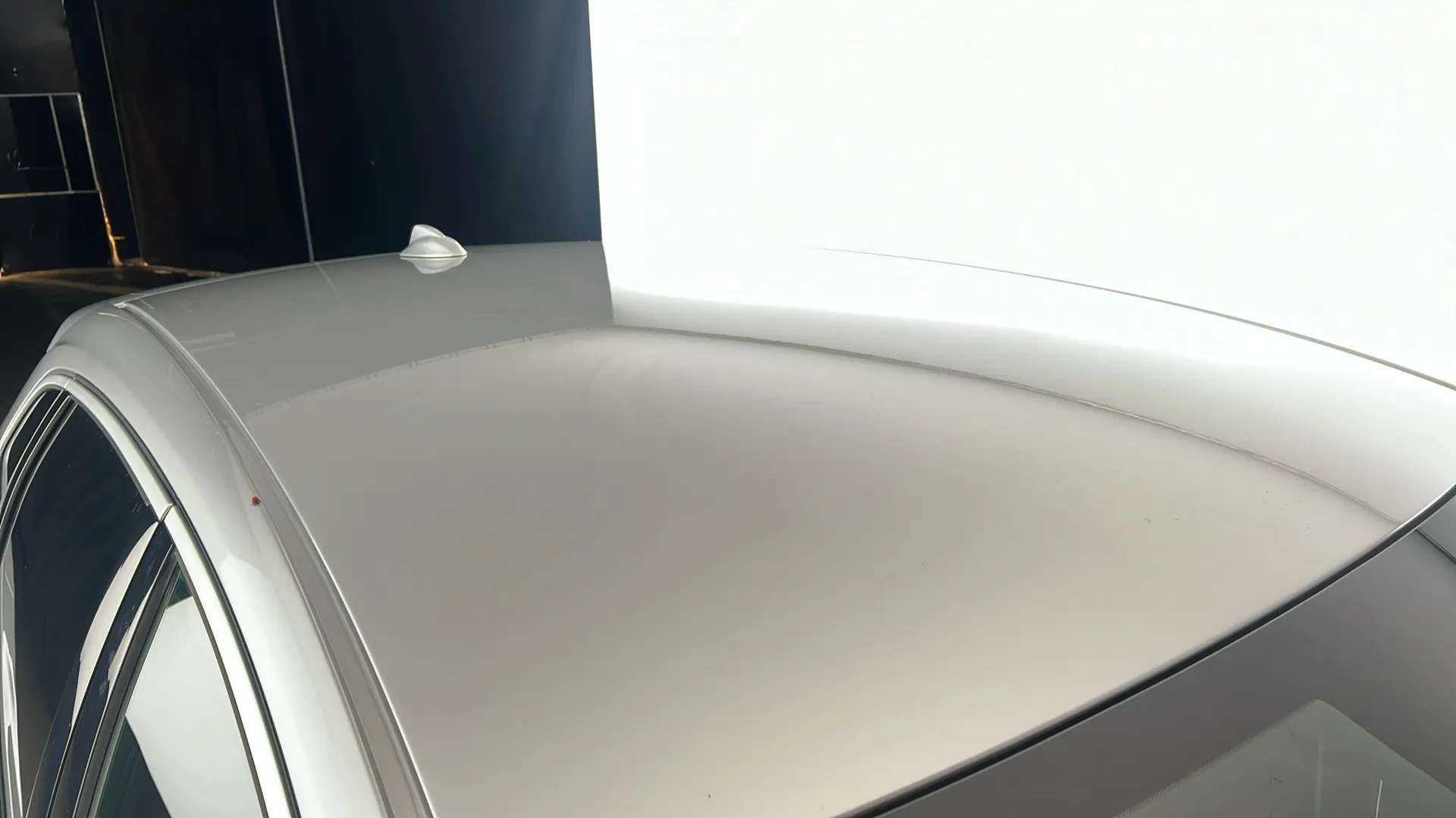 2019 VOLVO V40 2019 VOLVO V40