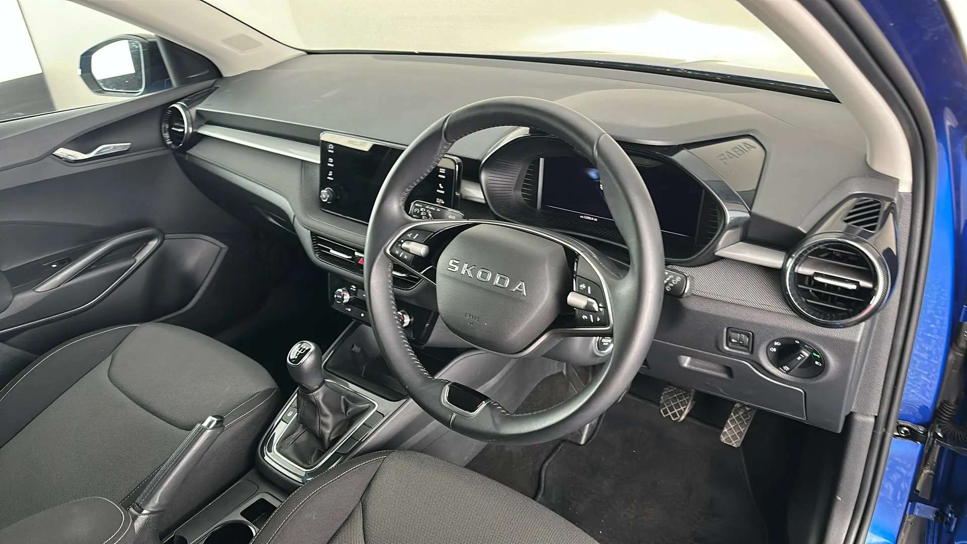 2025 SKODA FABIA 2025 SKODA FABIA